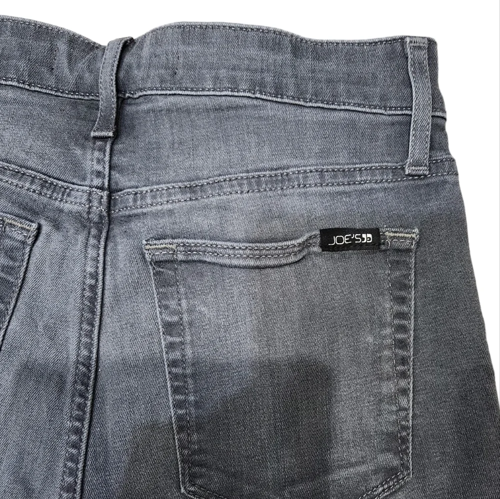 Joe’s Gray Skinny Ankle Jeans Size W27